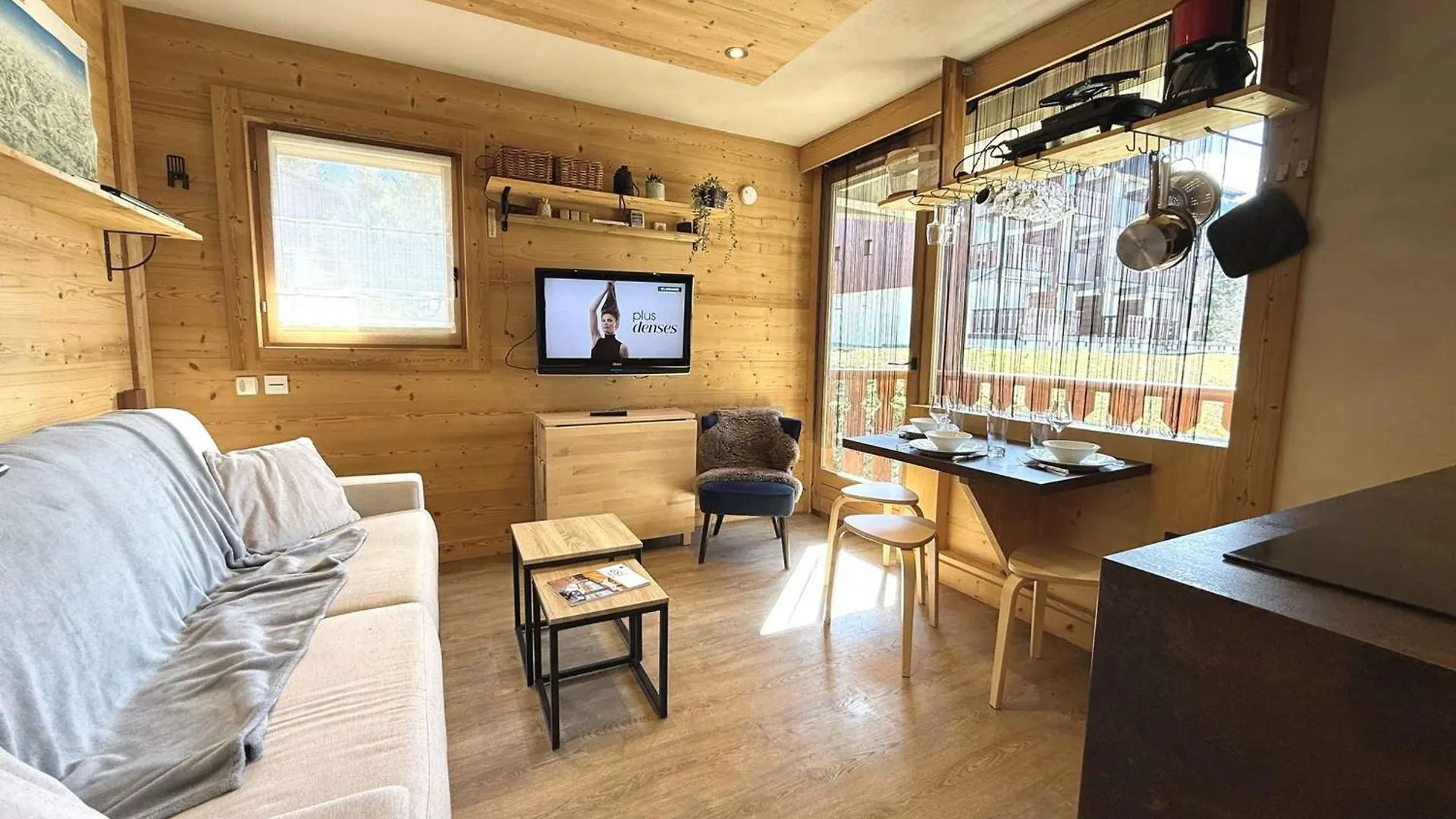Charmant Studio A 300M Des Pistes Et Commerces Du Cernix - Balcon, Parking, Casier A Skis - Fr-1-595-99 Cohennoz
